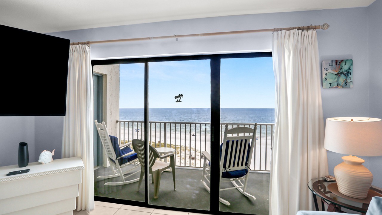 Photo of Livingroom in Madeira Beach