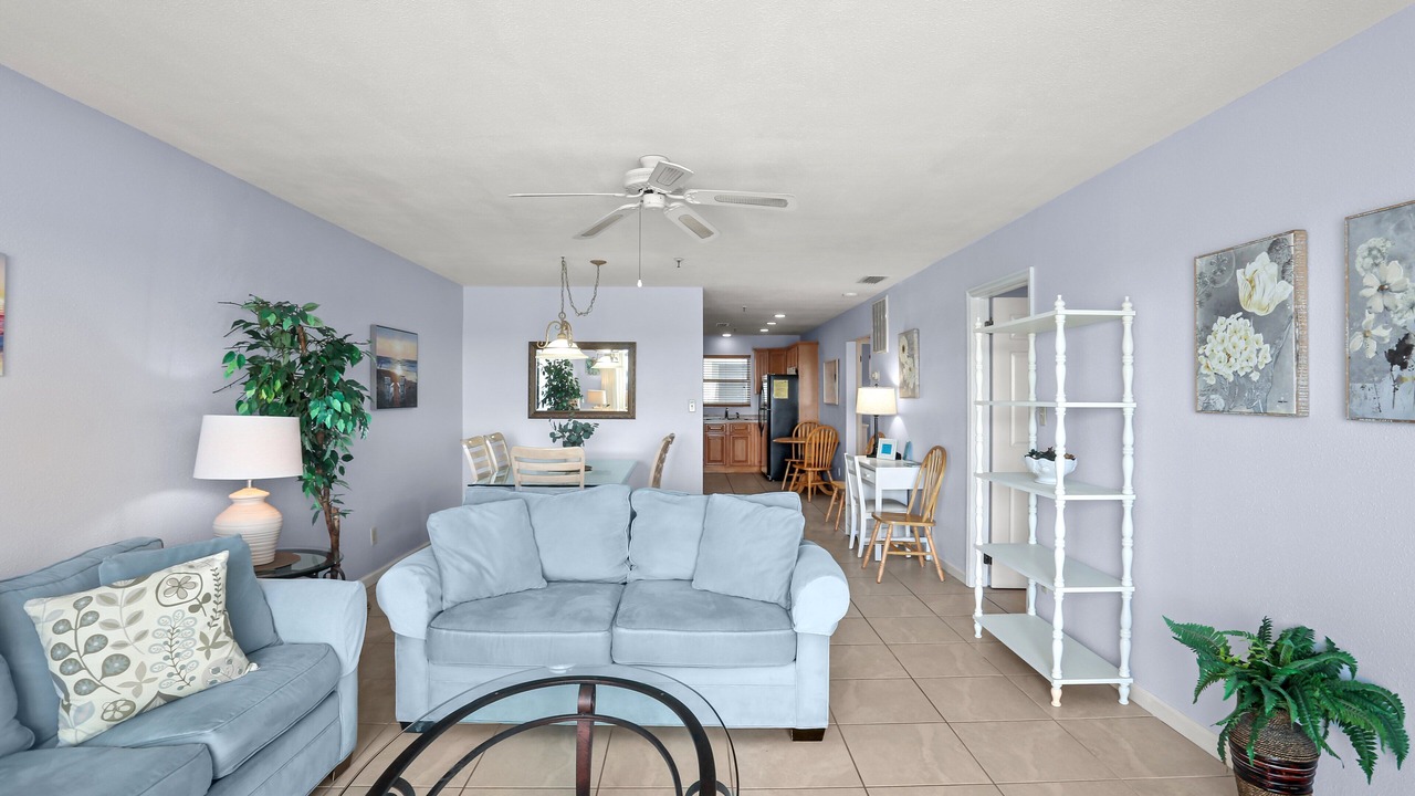 Photo of Livingroom in Madeira Beach