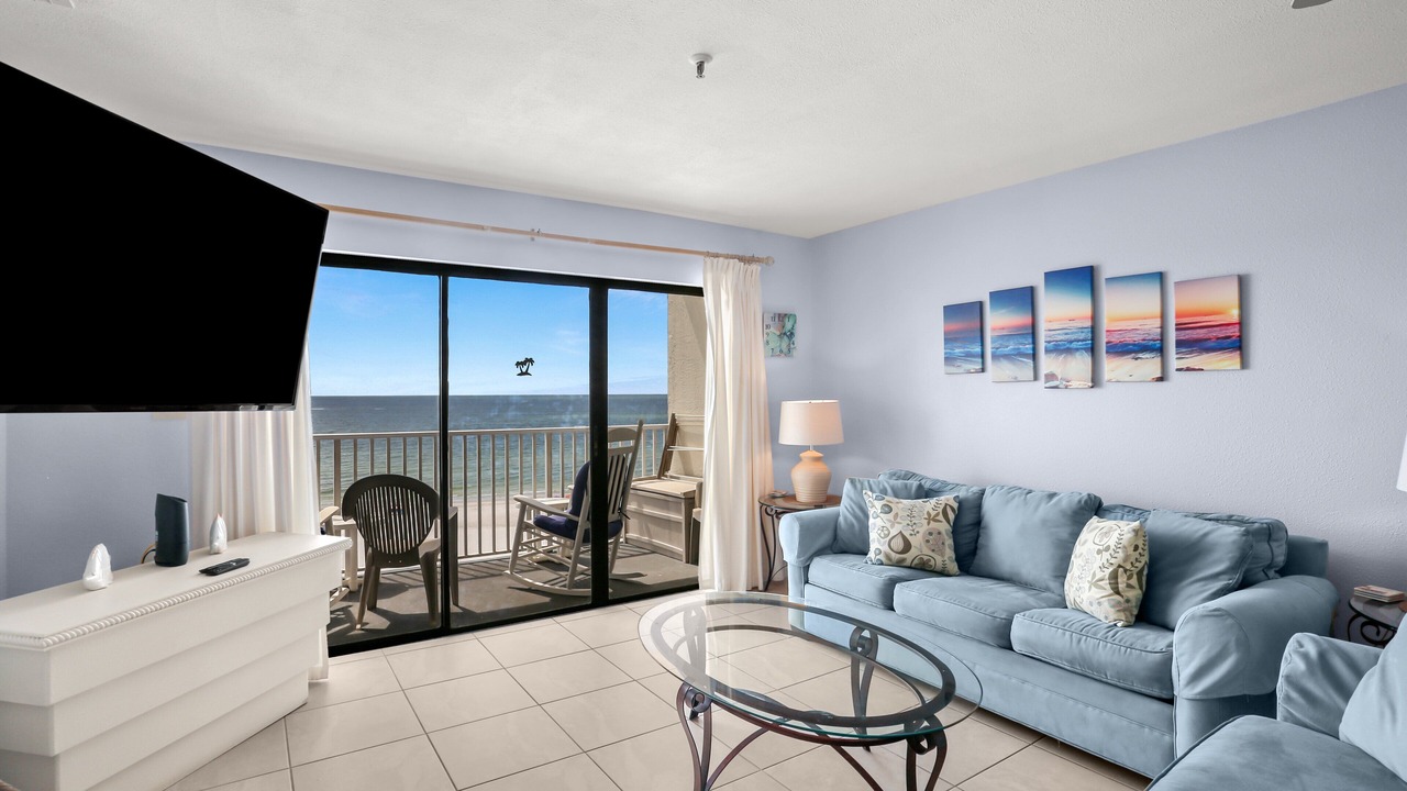 Photo of Livingroom in Madeira Beach