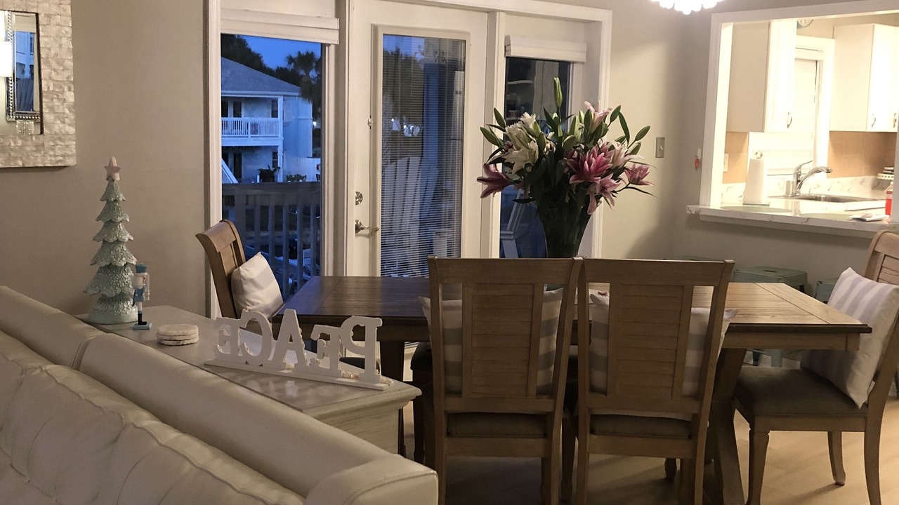 Photo of Livingroom in Coquina Key