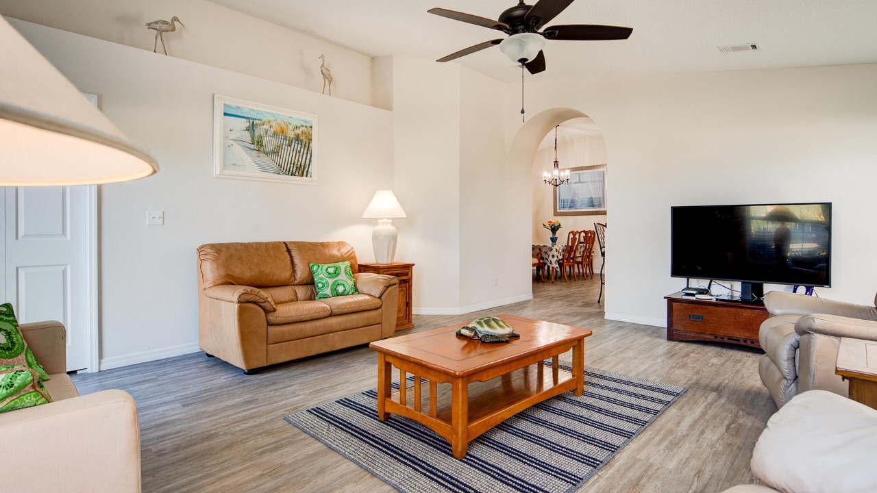 Photo of Livingroom in Butler Beach