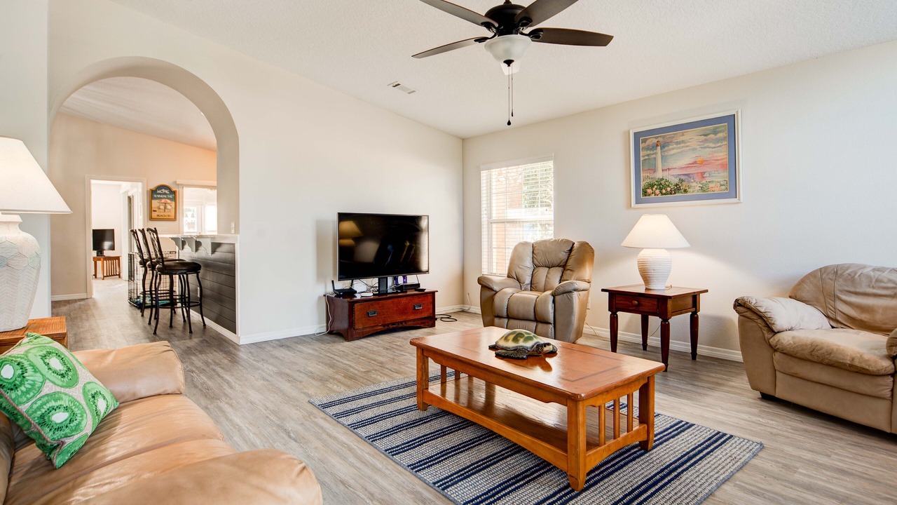Photo of Livingroom in Butler Beach