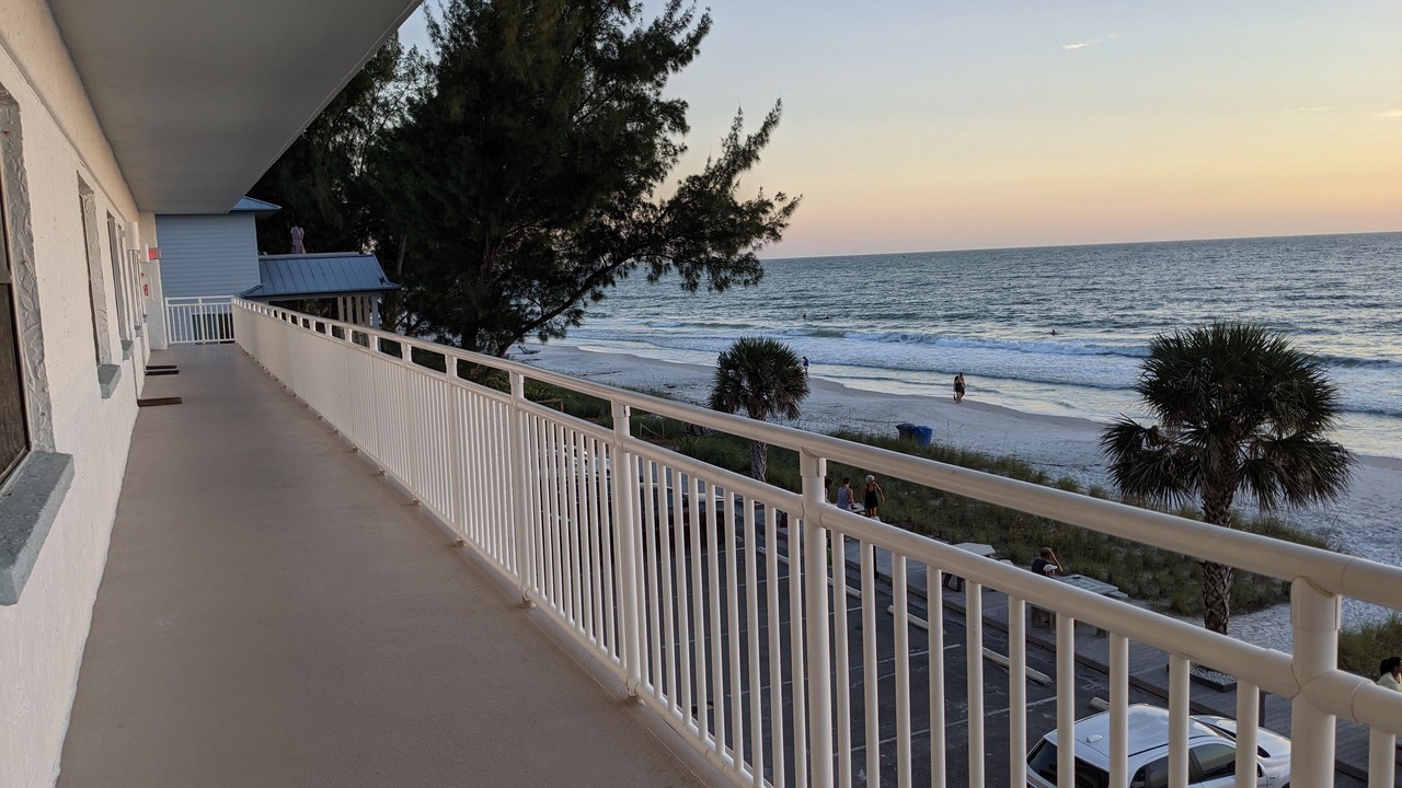 Photo of Patio Balcony in Sunset Beach