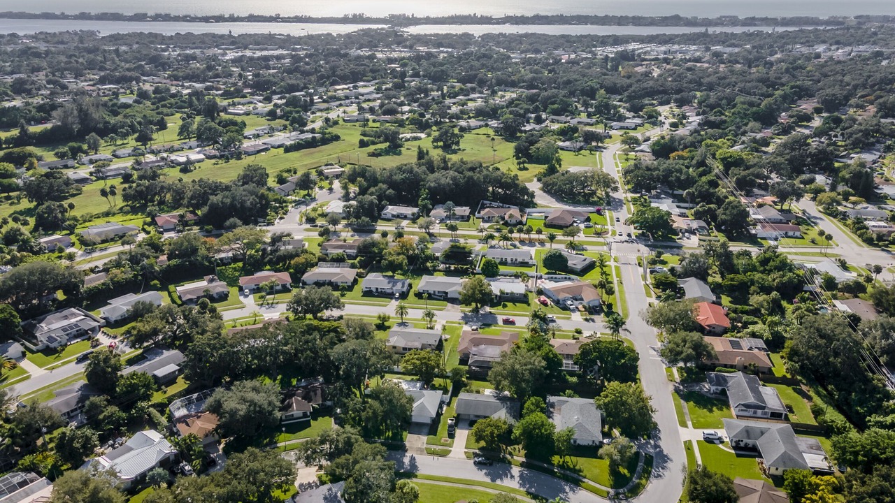 Photo of Outdoor in Gulf Gate Estates