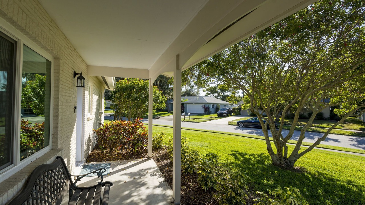 Photo of Patio Balcony in Gulf Gate Estates
