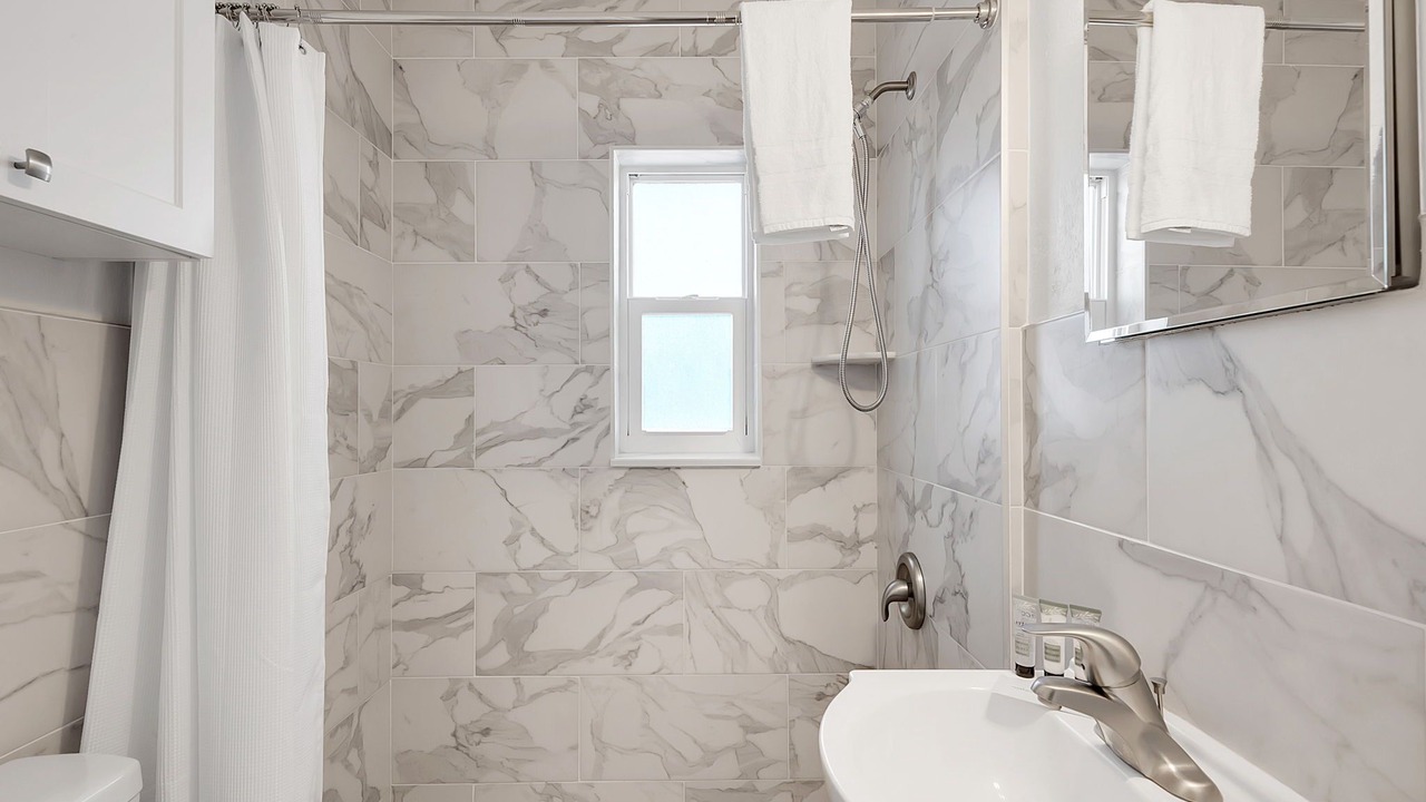 Photo of Bathroom in Capri Isle