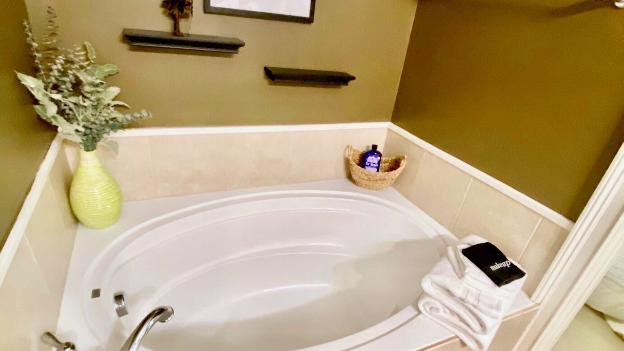 Photo of Bathroom in Greenville Downtown