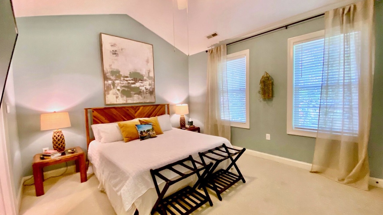 Photo of Bedroom in Greenville Downtown