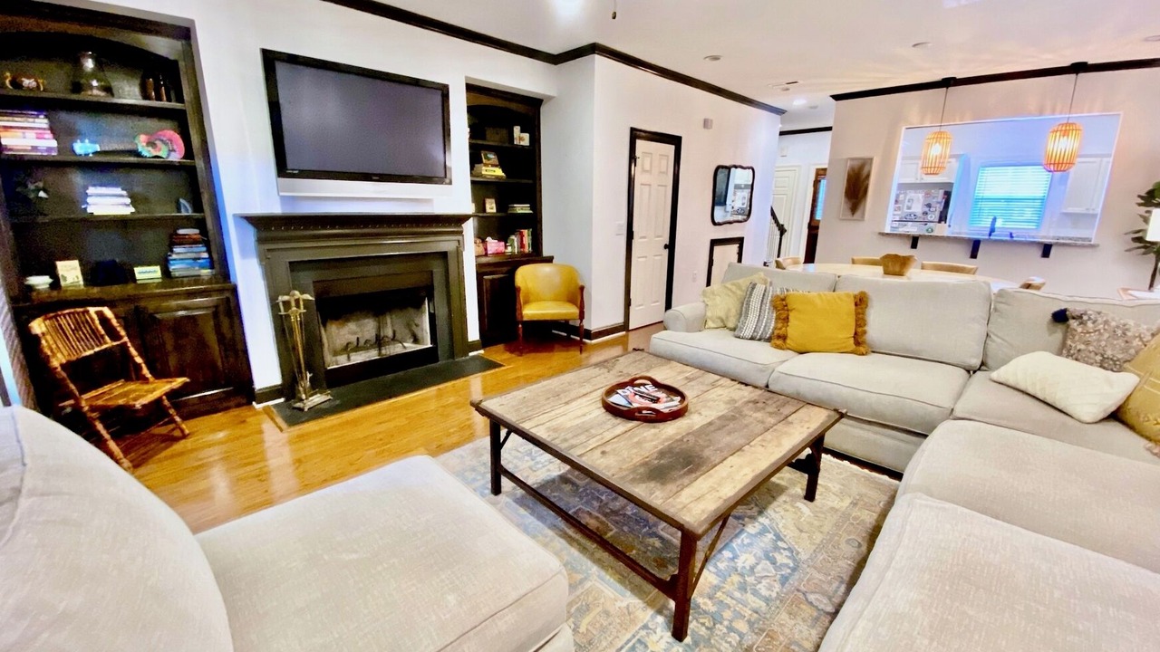 Photo of Livingroom in Greenville Downtown