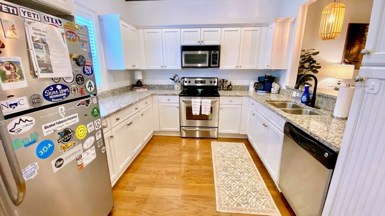 Photo of Kitchen in Greenville Downtown