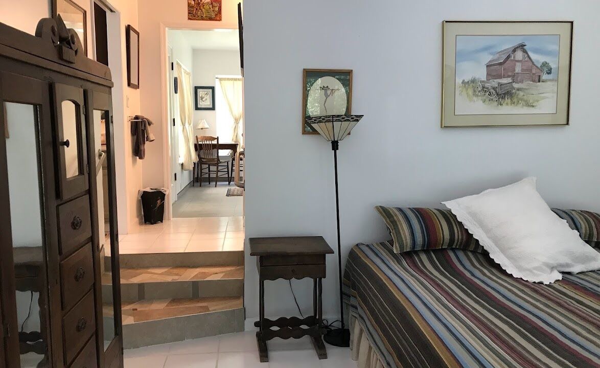 Photo of Bedroom in Putnam Hall