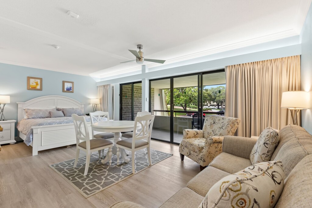 Photo of Livingroom in Palm Harbor