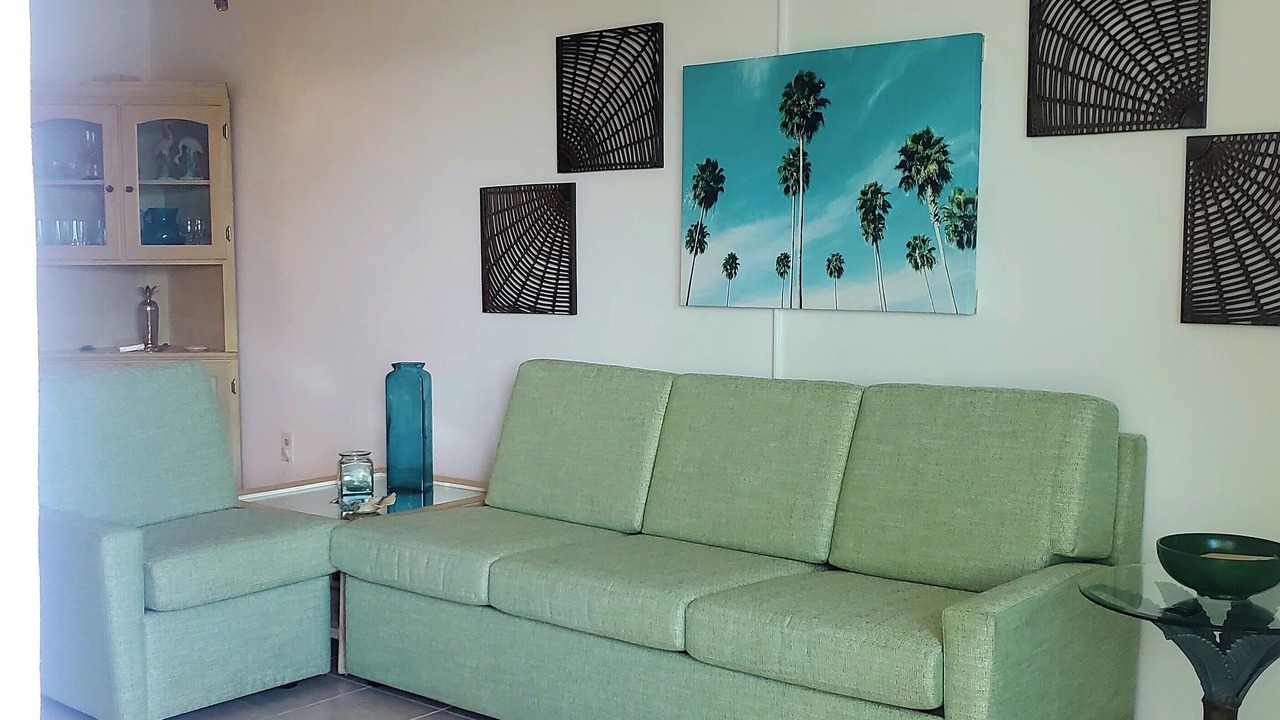 Photo of Livingroom in Hudson