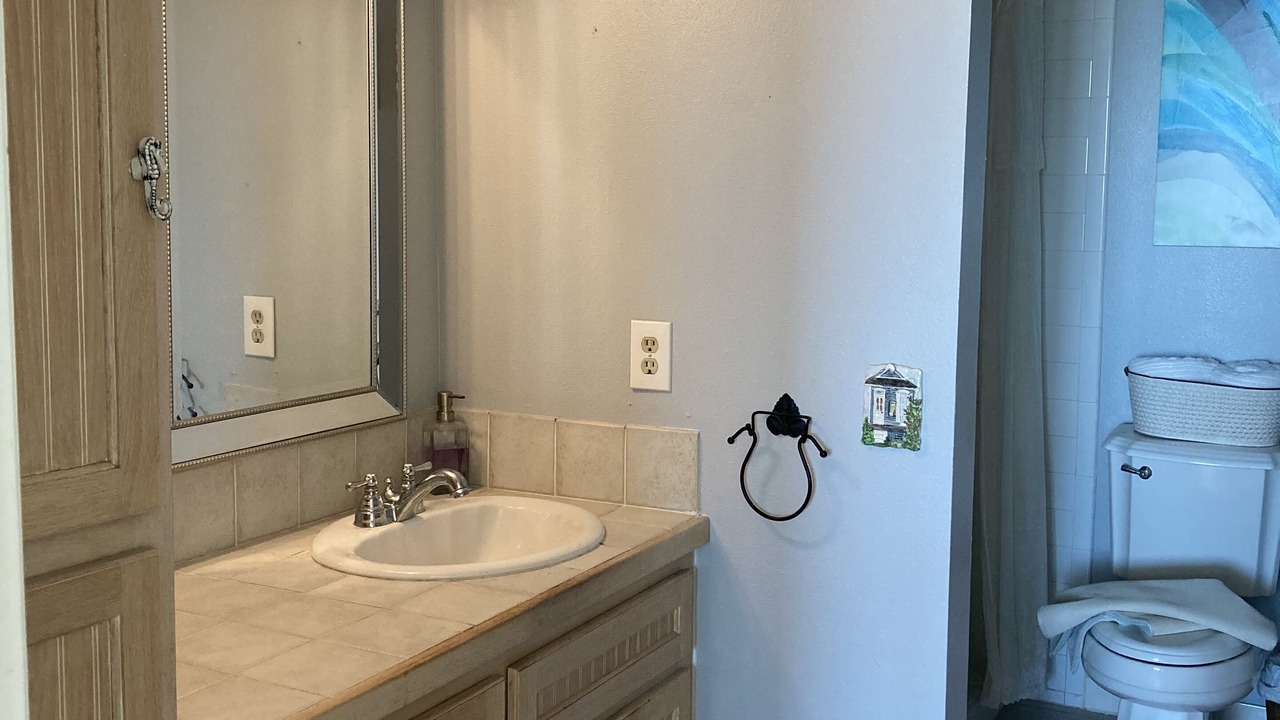 Photo of Bathroom in Hudson