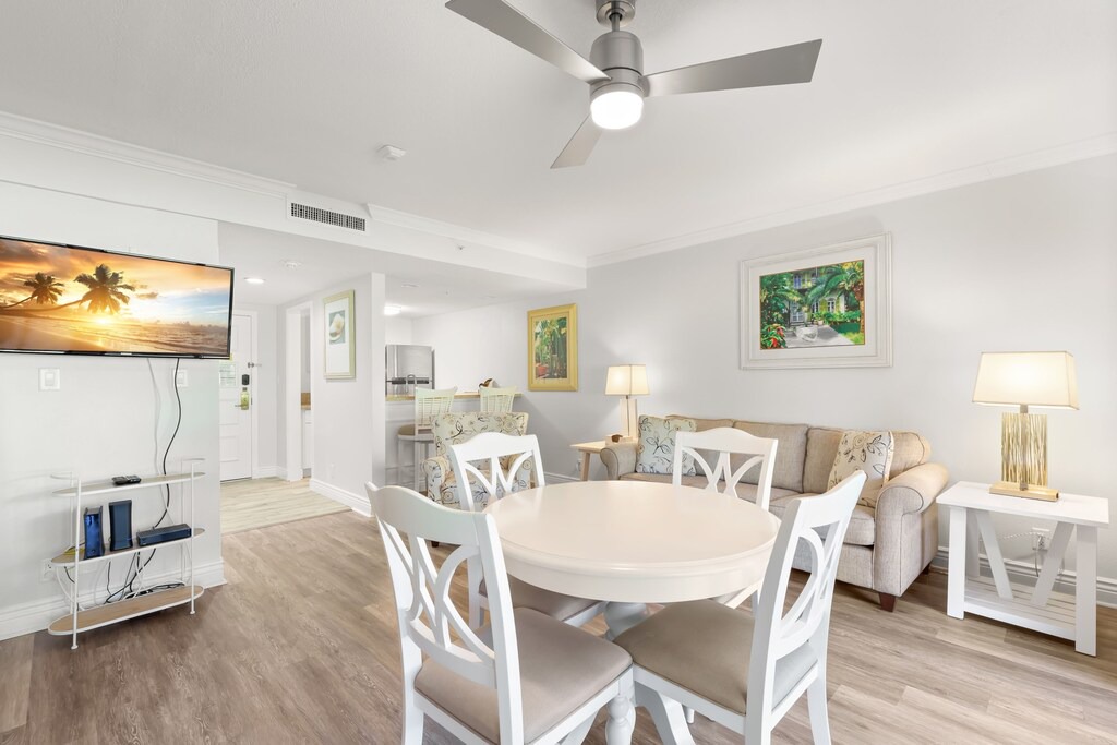 Photo of Livingroom in Palm Harbor