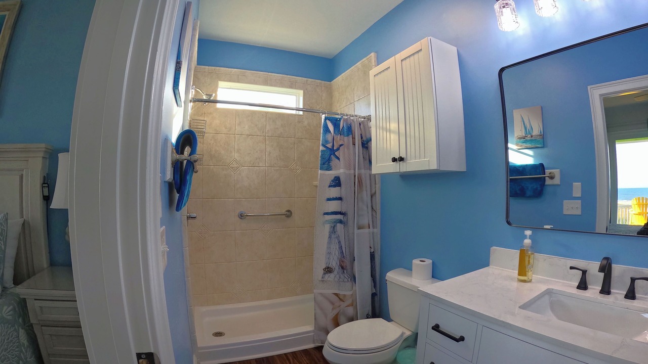 Photo of Bathroom in Holden Beach