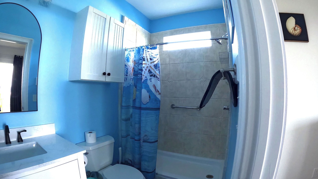 Photo of Bathroom in Holden Beach