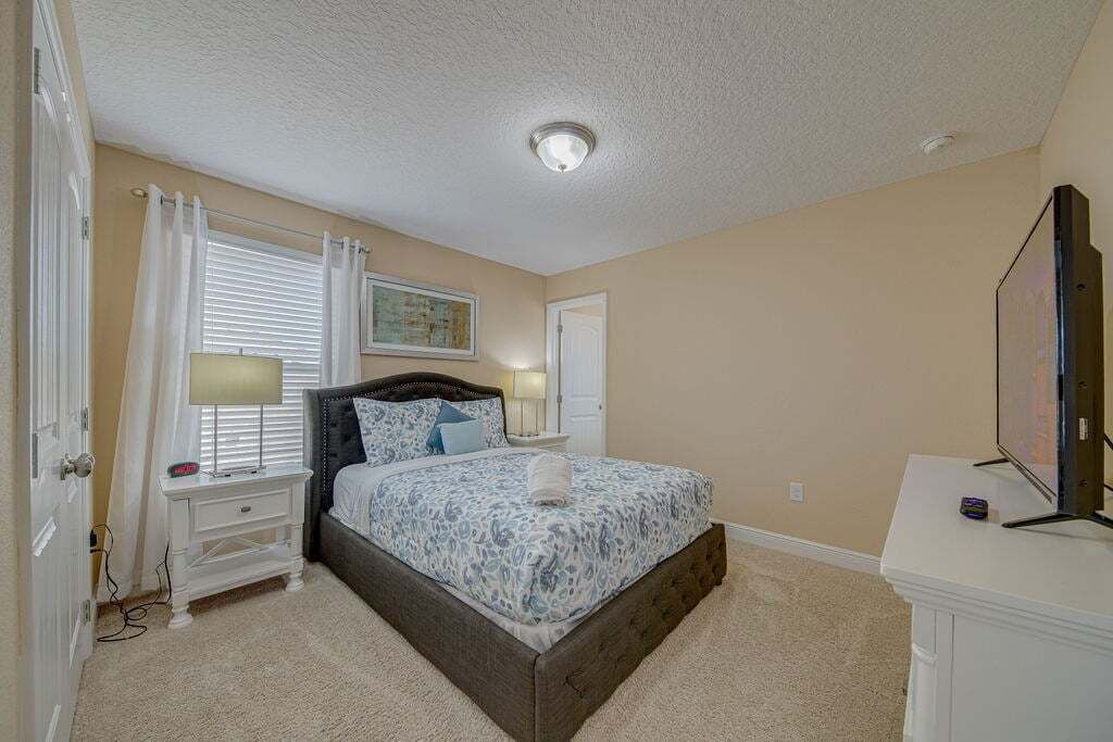 Photo of Bedroom in Loughman