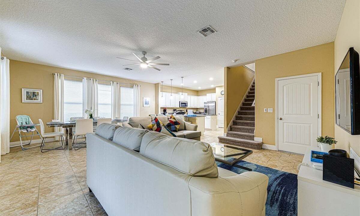 Photo of Livingroom in Loughman