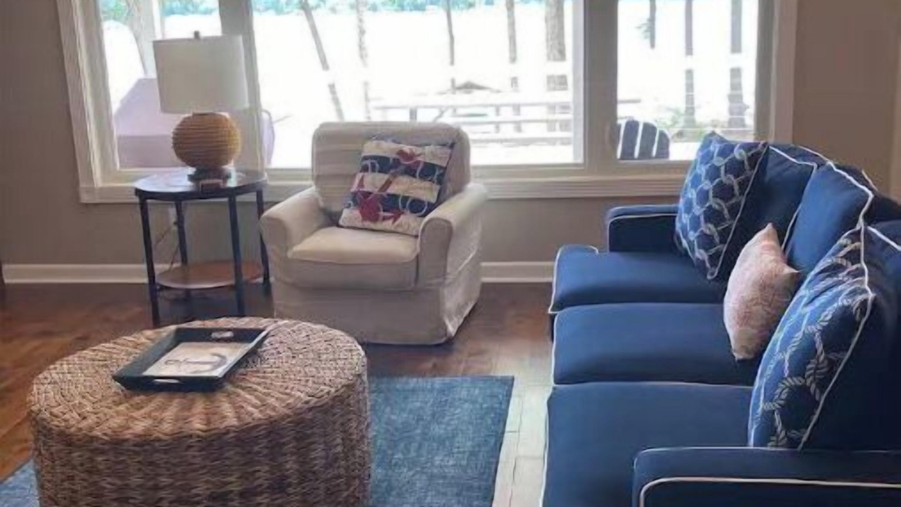 Photo of Livingroom in Cross Hill
