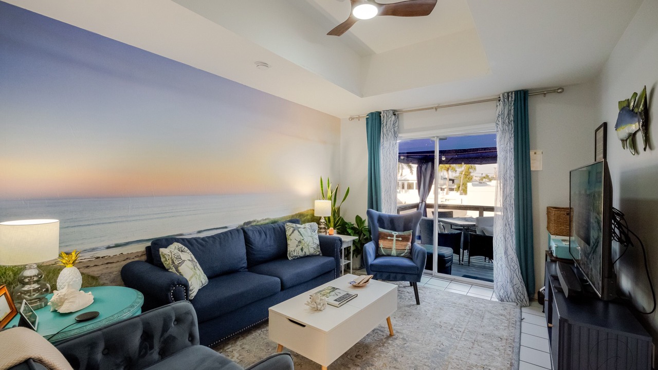 Photo of Livingroom in Saint Armands Key