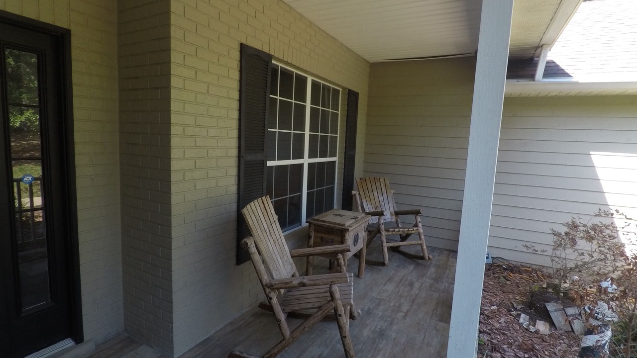 Photo of Patio Balcony in Pine Ridge