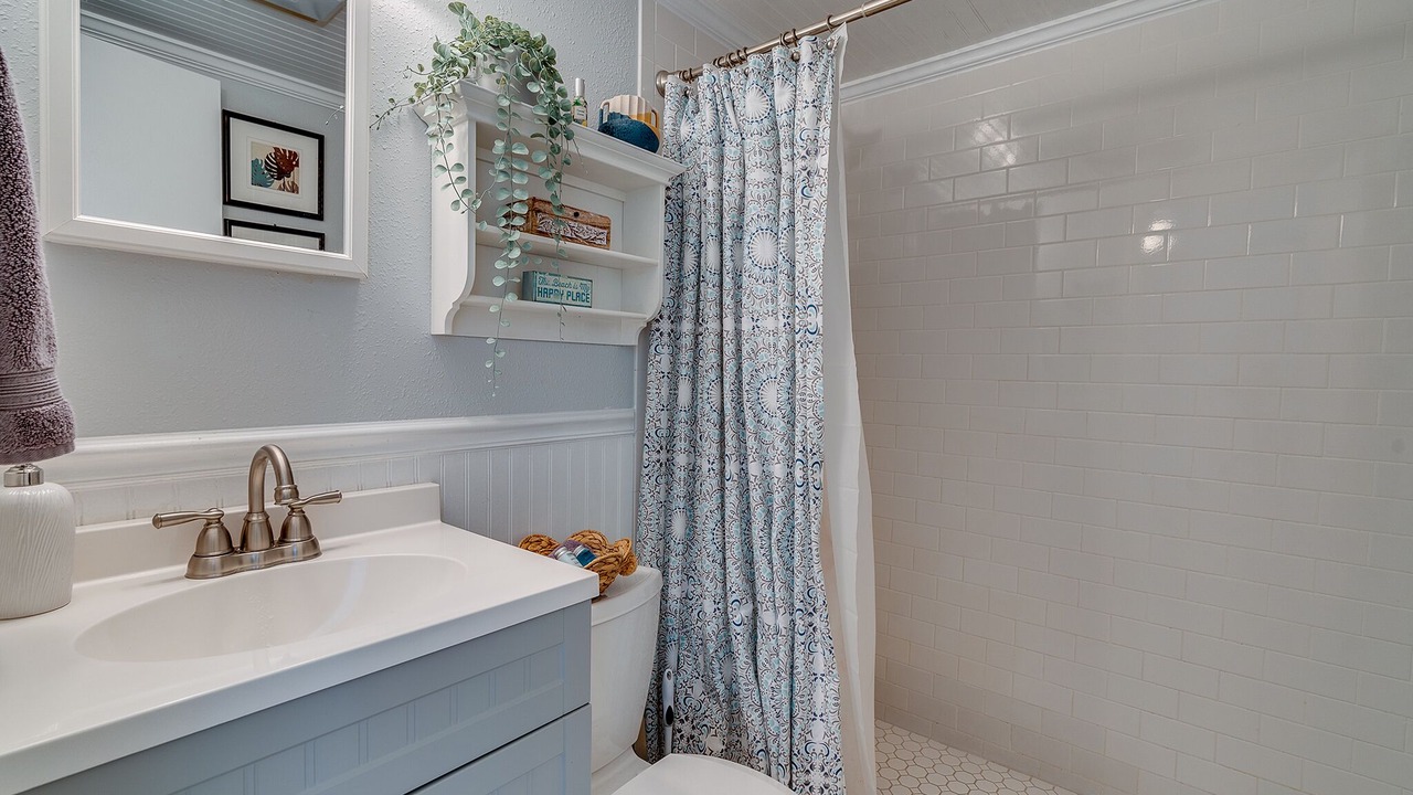Photo of Bathroom in Bradenton Beach