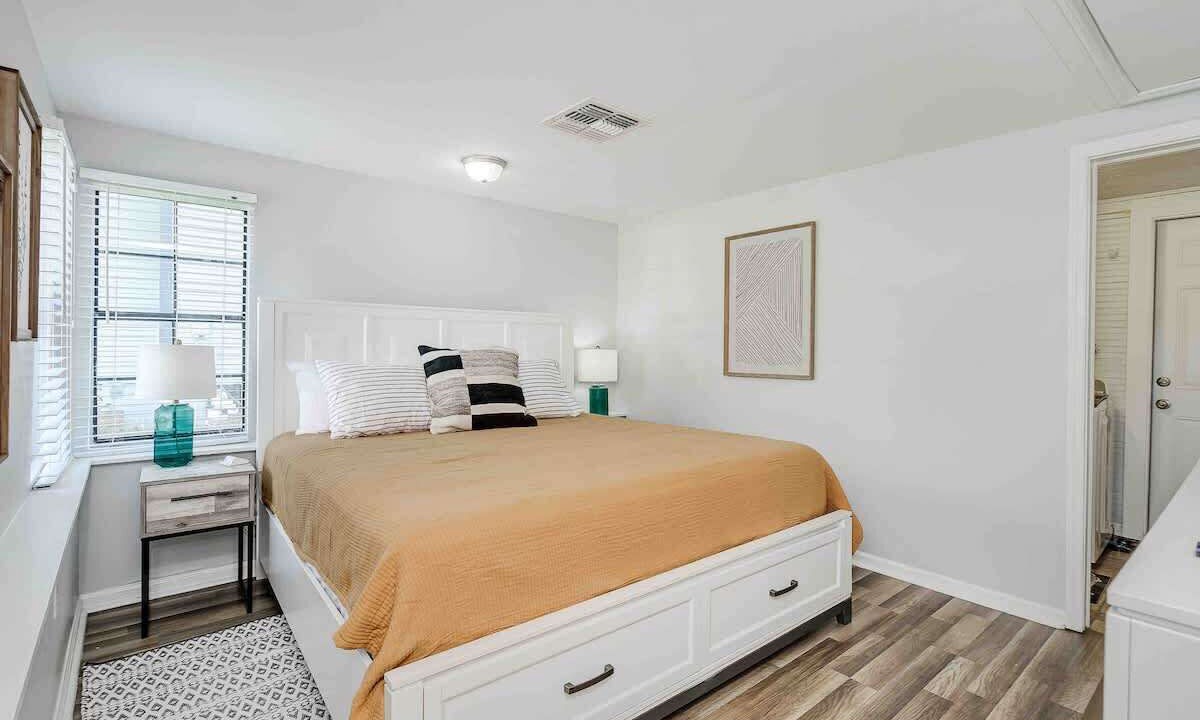 Photo of Bedroom in Lakeland