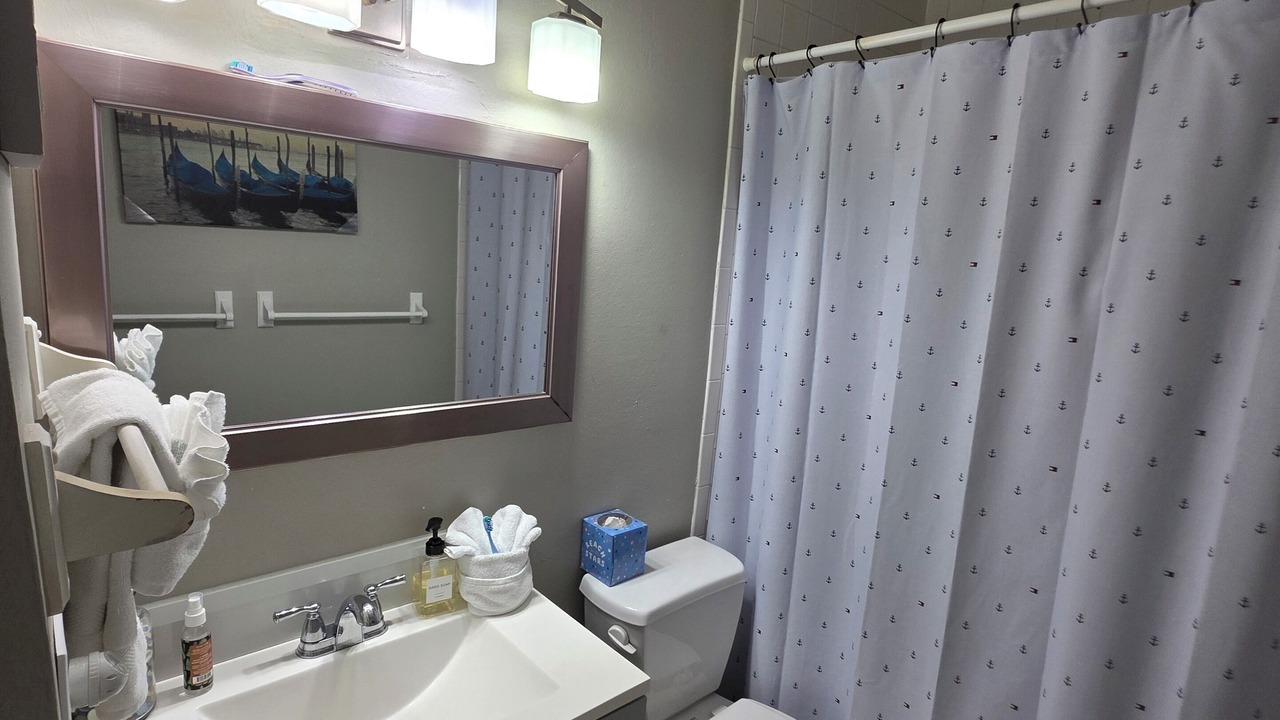 Photo of Bathroom in Sarasota Springs