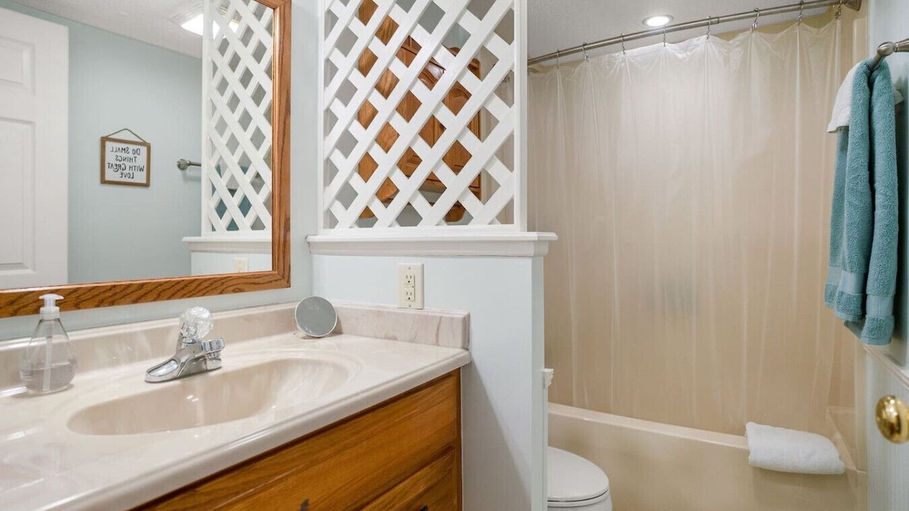 Photo of Bathroom in Saint Helena Island