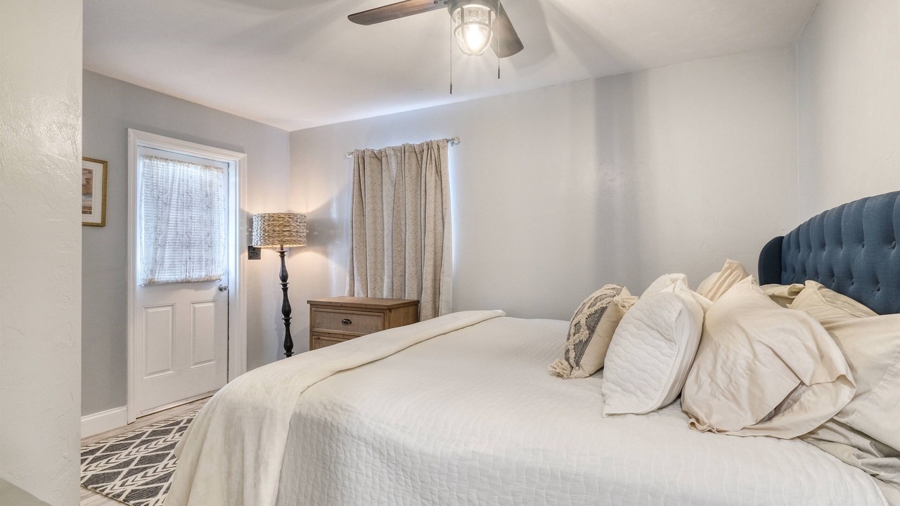 Photo of Bedroom in Cedar Key