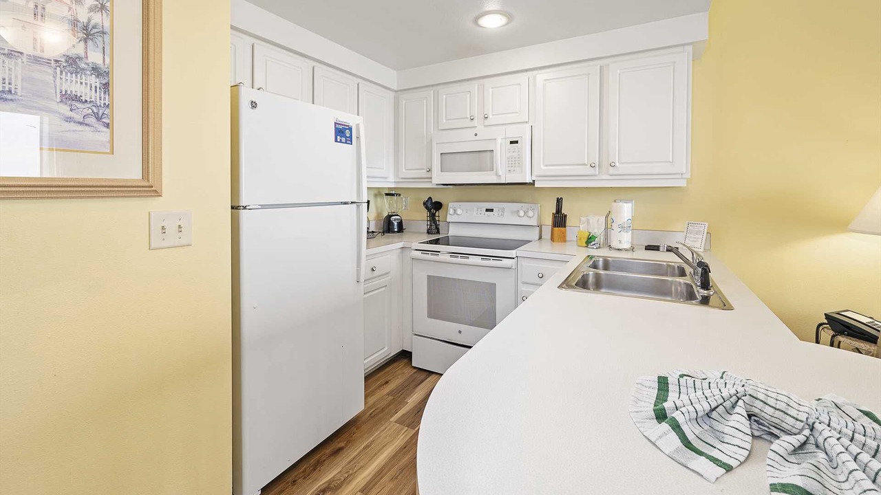 Photo of Kitchen in Brush - Stewarts