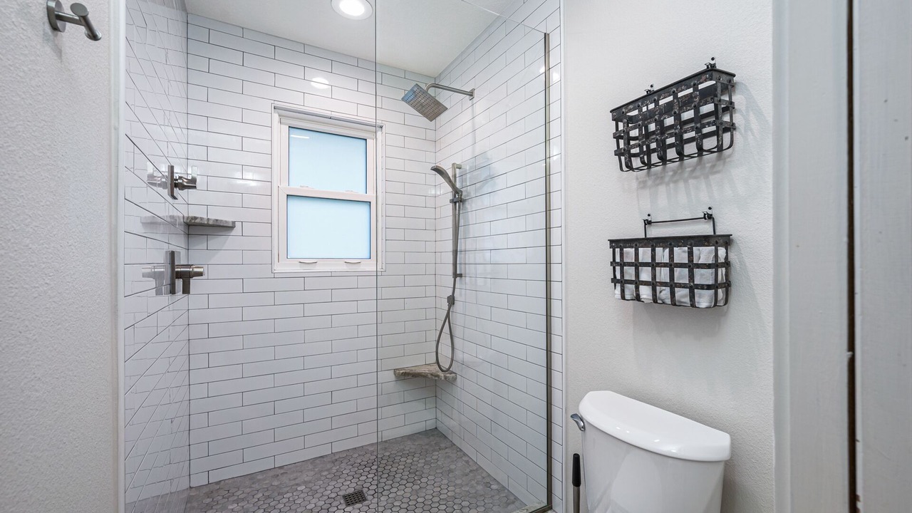 Photo of Bathroom in Crystal Beach
