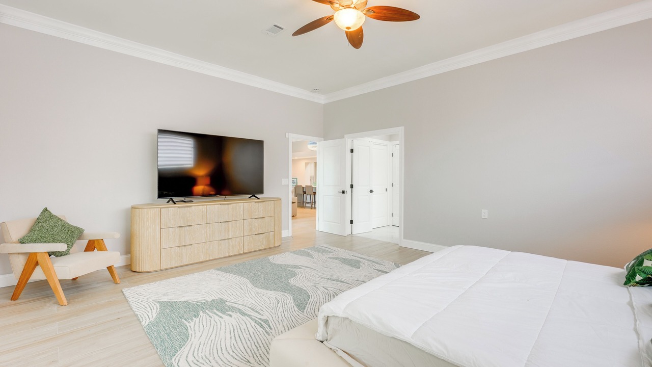 Photo of Bedroom in Island Estate