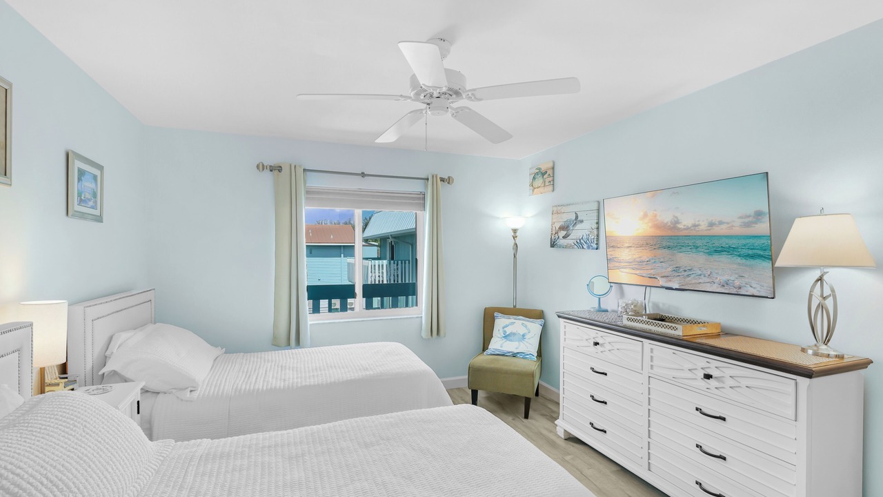 Photo of Bedroom in Bradenton Beach