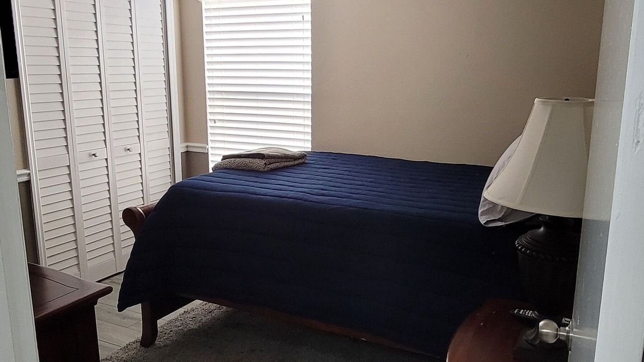 Photo of Bedroom in Apollo Beach