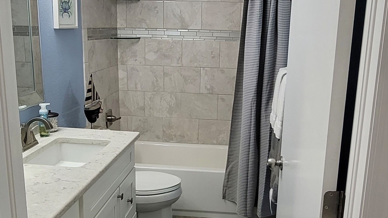 Photo of Bathroom in Apollo Beach