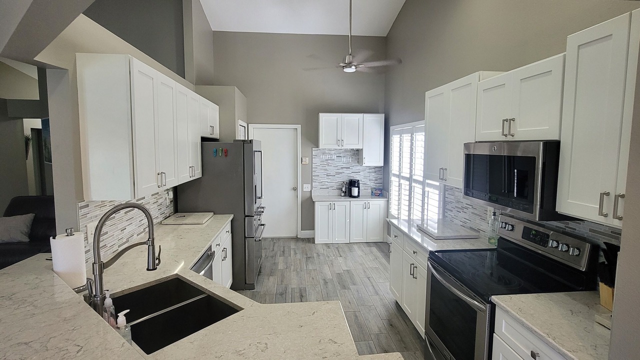 Photo of Kitchen in Apollo Beach