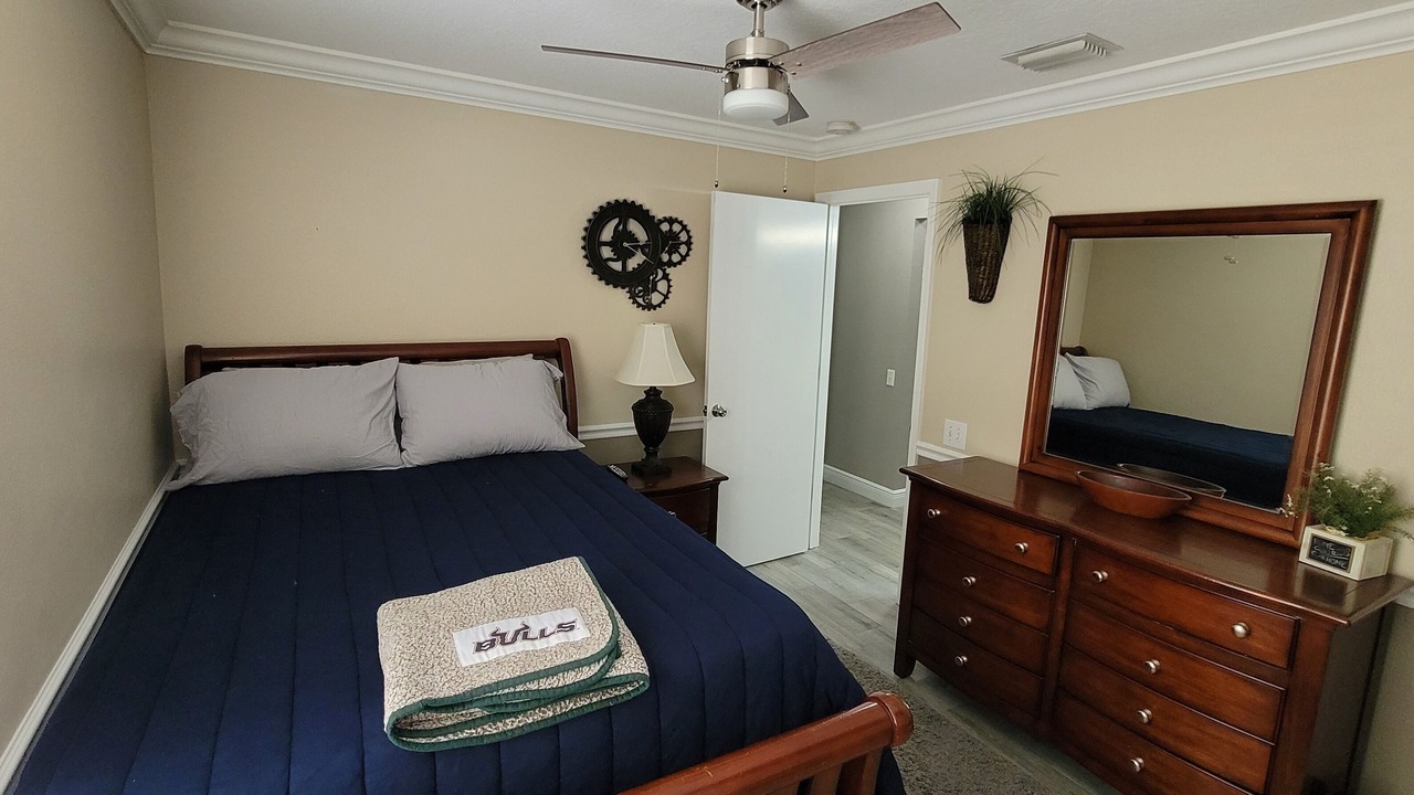 Photo of Bedroom in Apollo Beach