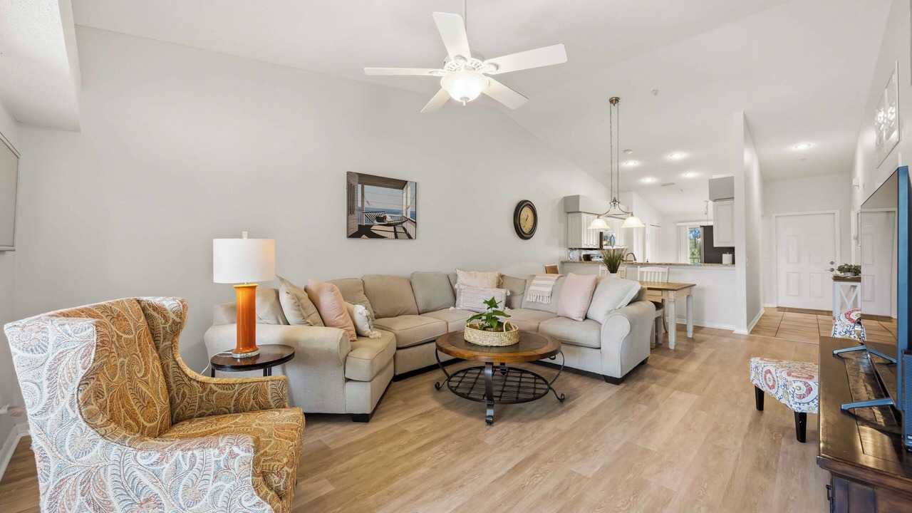Photo of Livingroom in Palmer Ranch