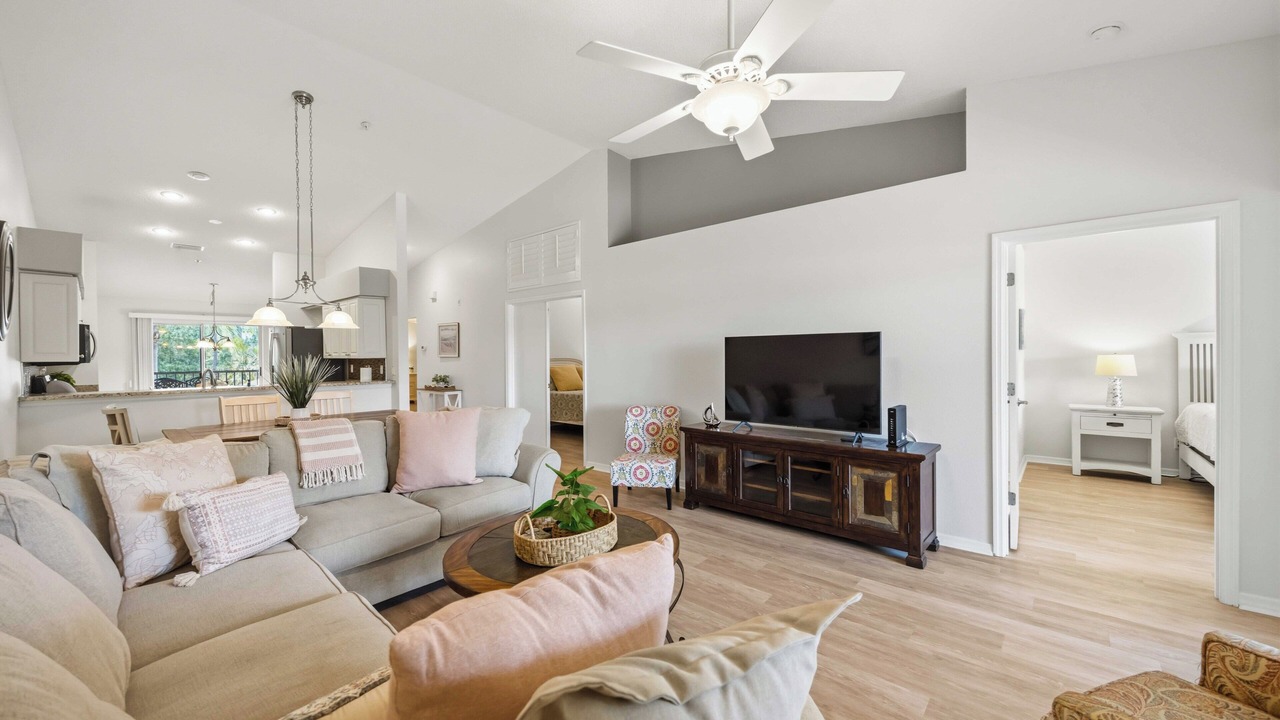 Photo of Livingroom in Palmer Ranch