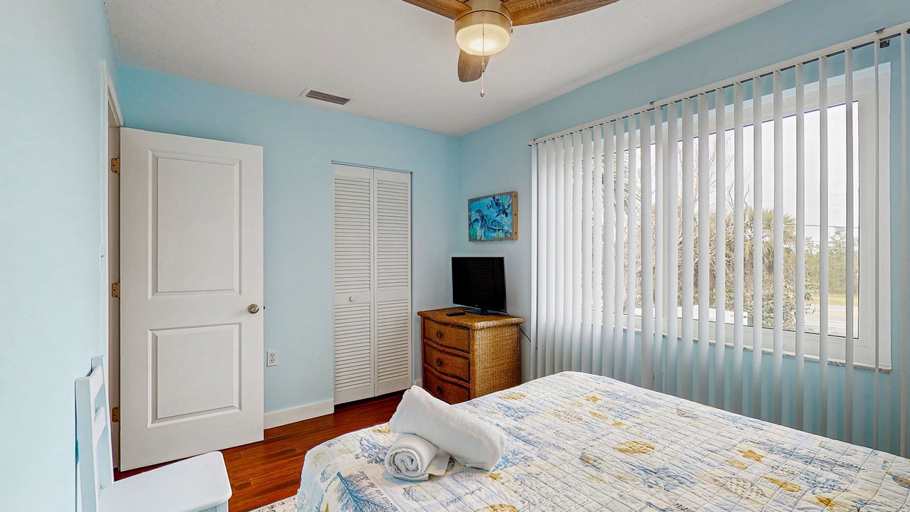 Photo of Bedroom in Whitney Beach
