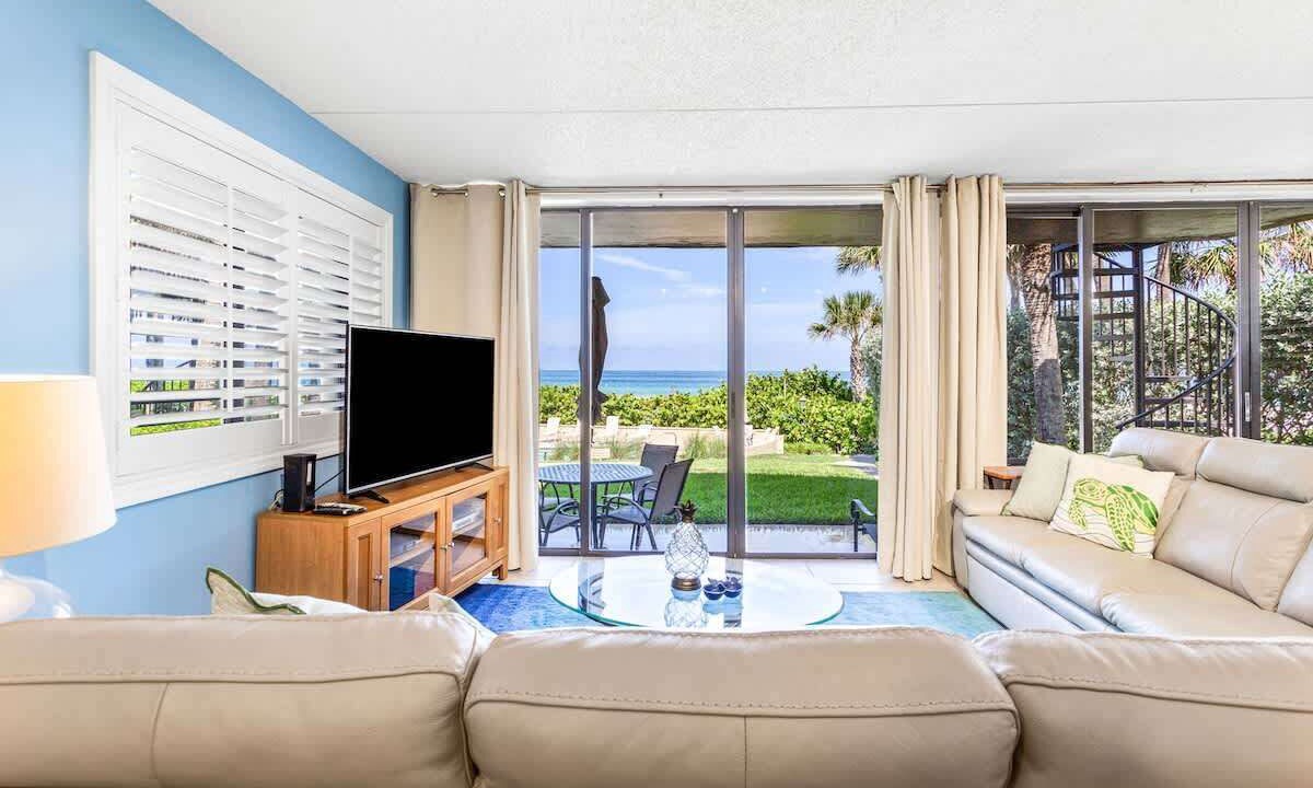 Photo of Livingroom in Belleair Beach