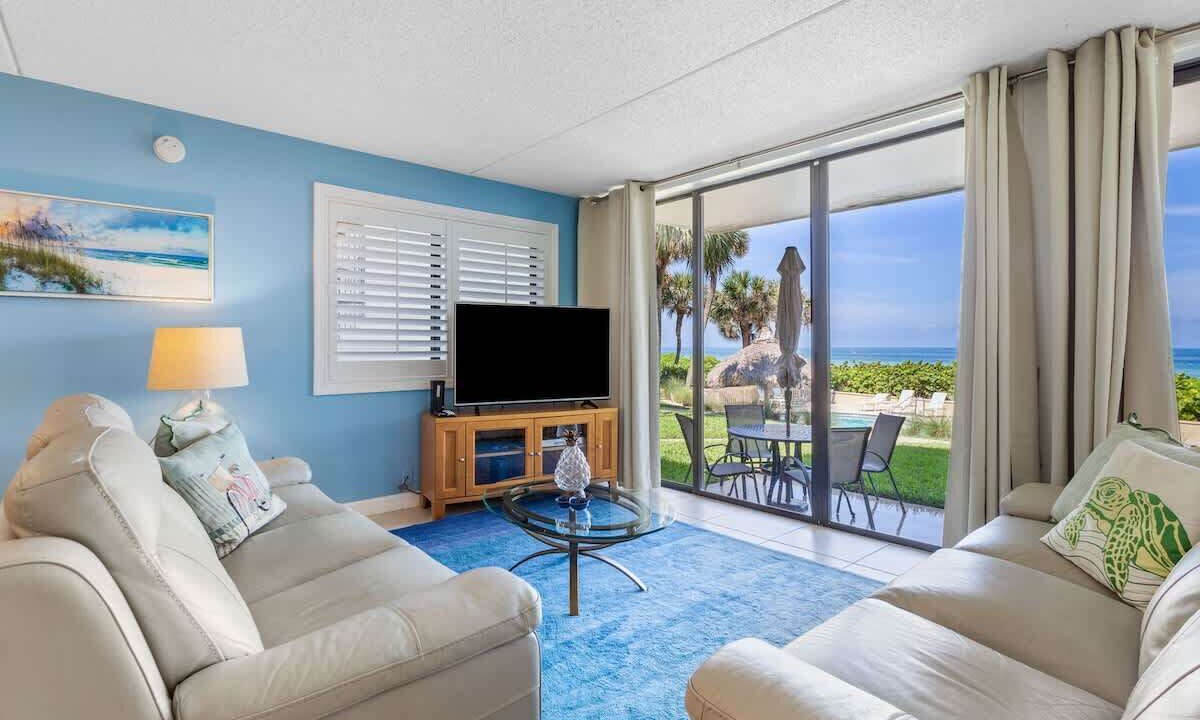 Photo of Livingroom in Belleair Beach
