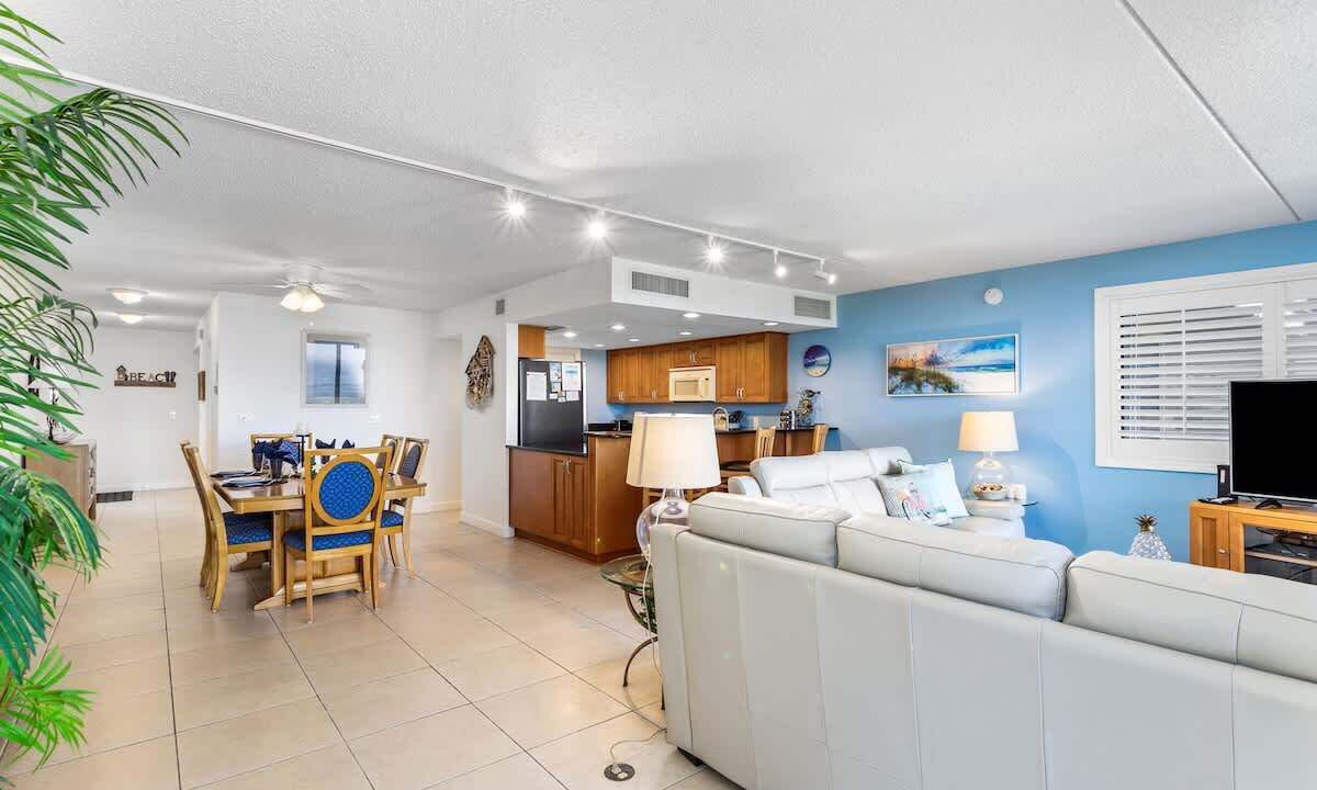 Photo of Livingroom in Belleair Beach