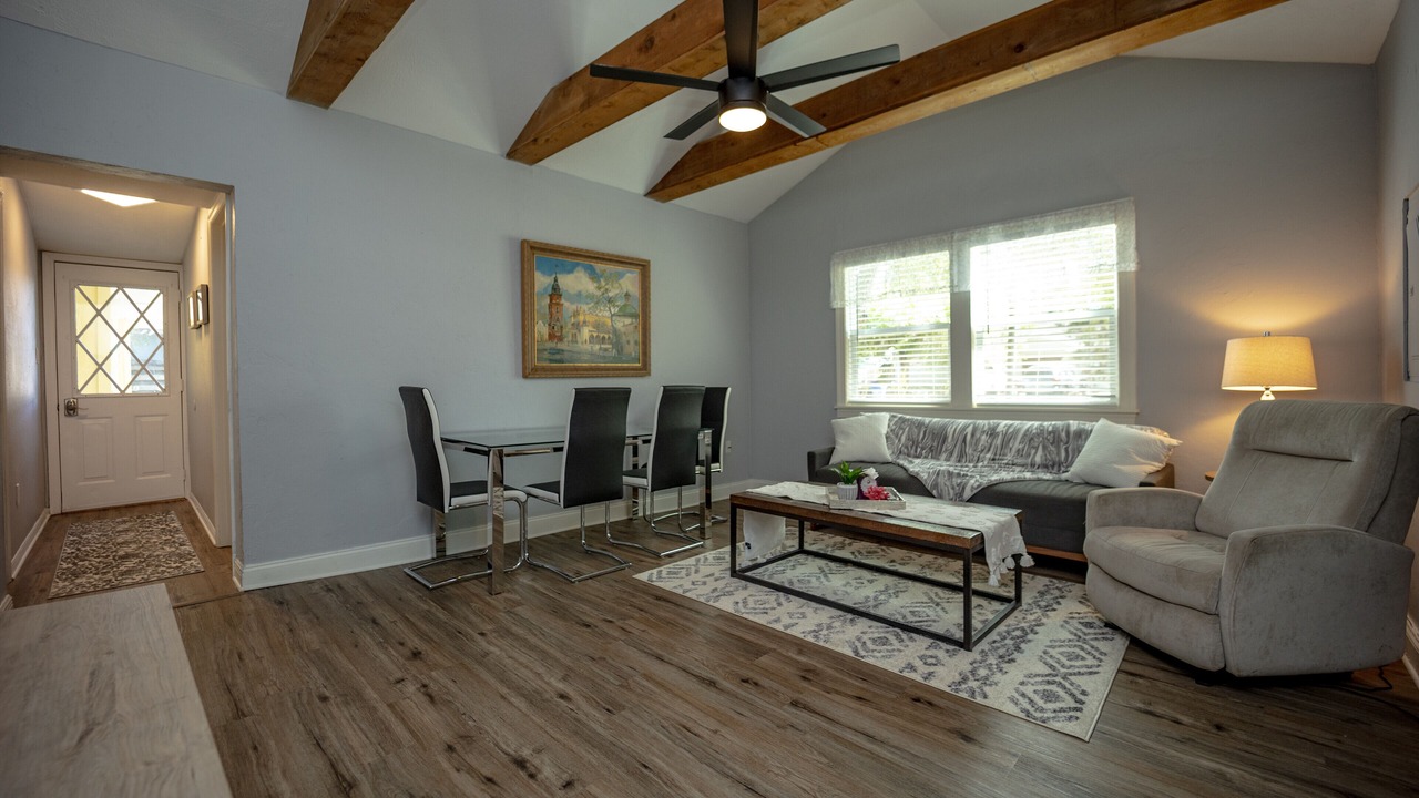 Photo of Livingroom in South Sarasota
