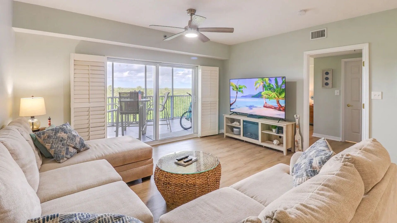 Photo of Livingroom in New Smyrna Beach