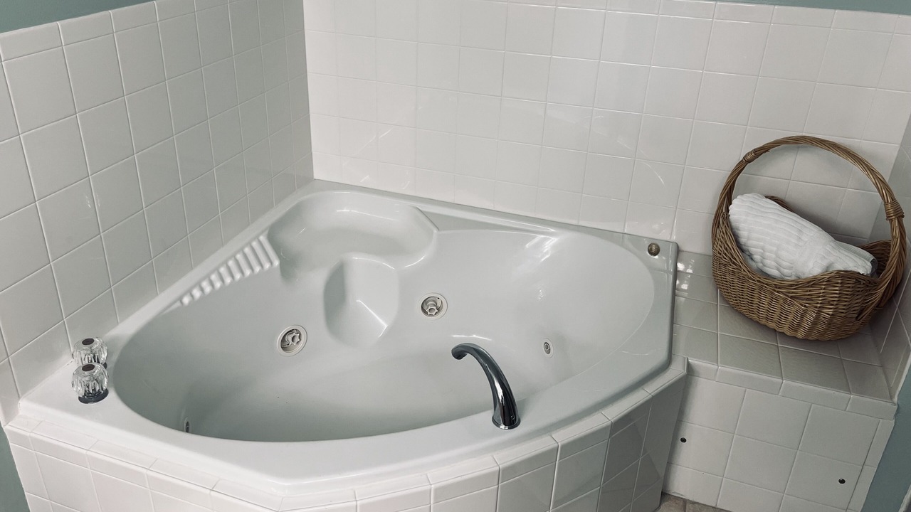 Photo of Bathroom in New Smyrna Beach
