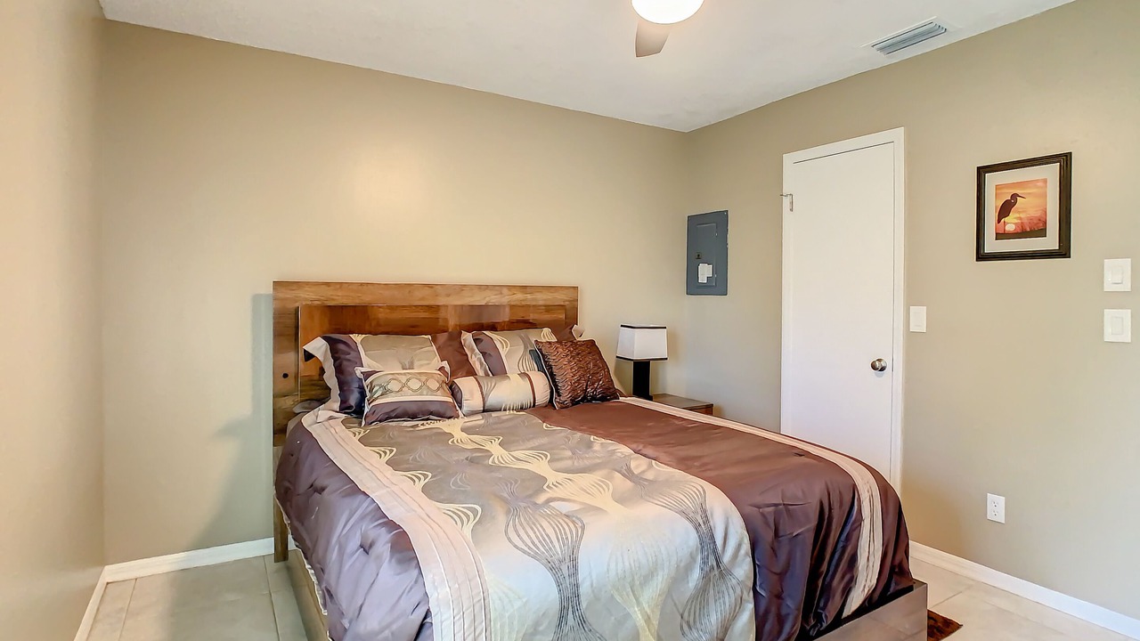 Photo of Bedroom in Tarpon Springs