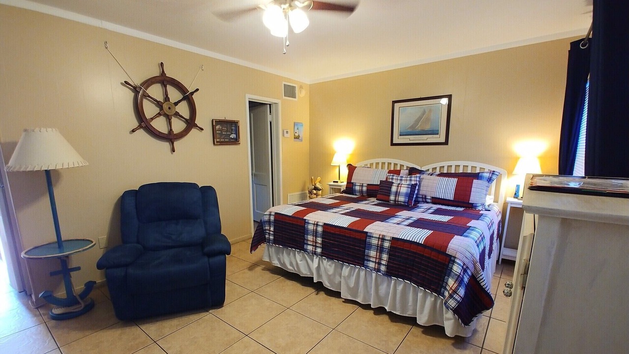 Photo of Bedroom in Mount Dora
